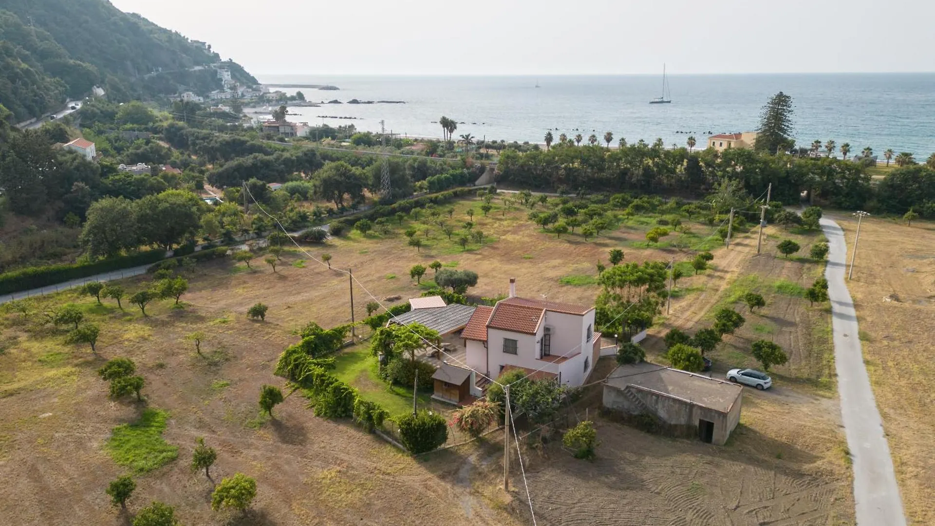 Villa Di Campagna Con Accesso Alla Spiaggia Capo d'Orlando